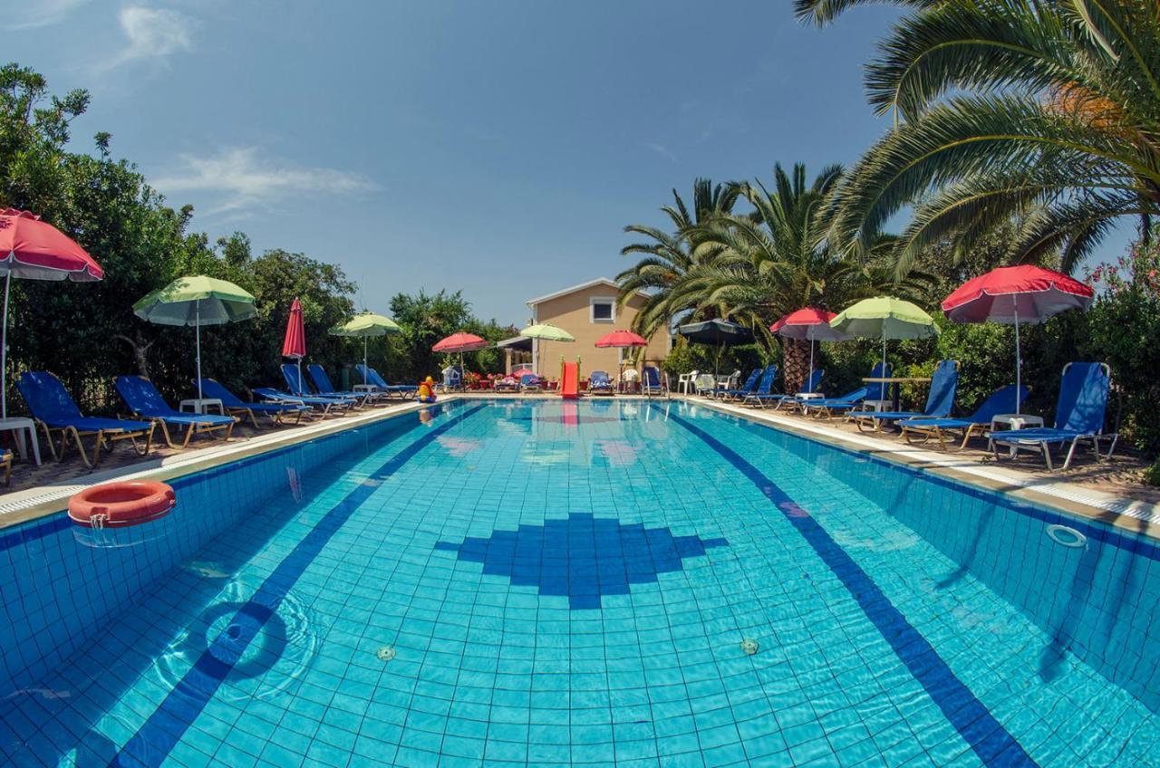 Villa Eleni Holidays Resort With Swimming Pool, Sidárion Exteriör bild