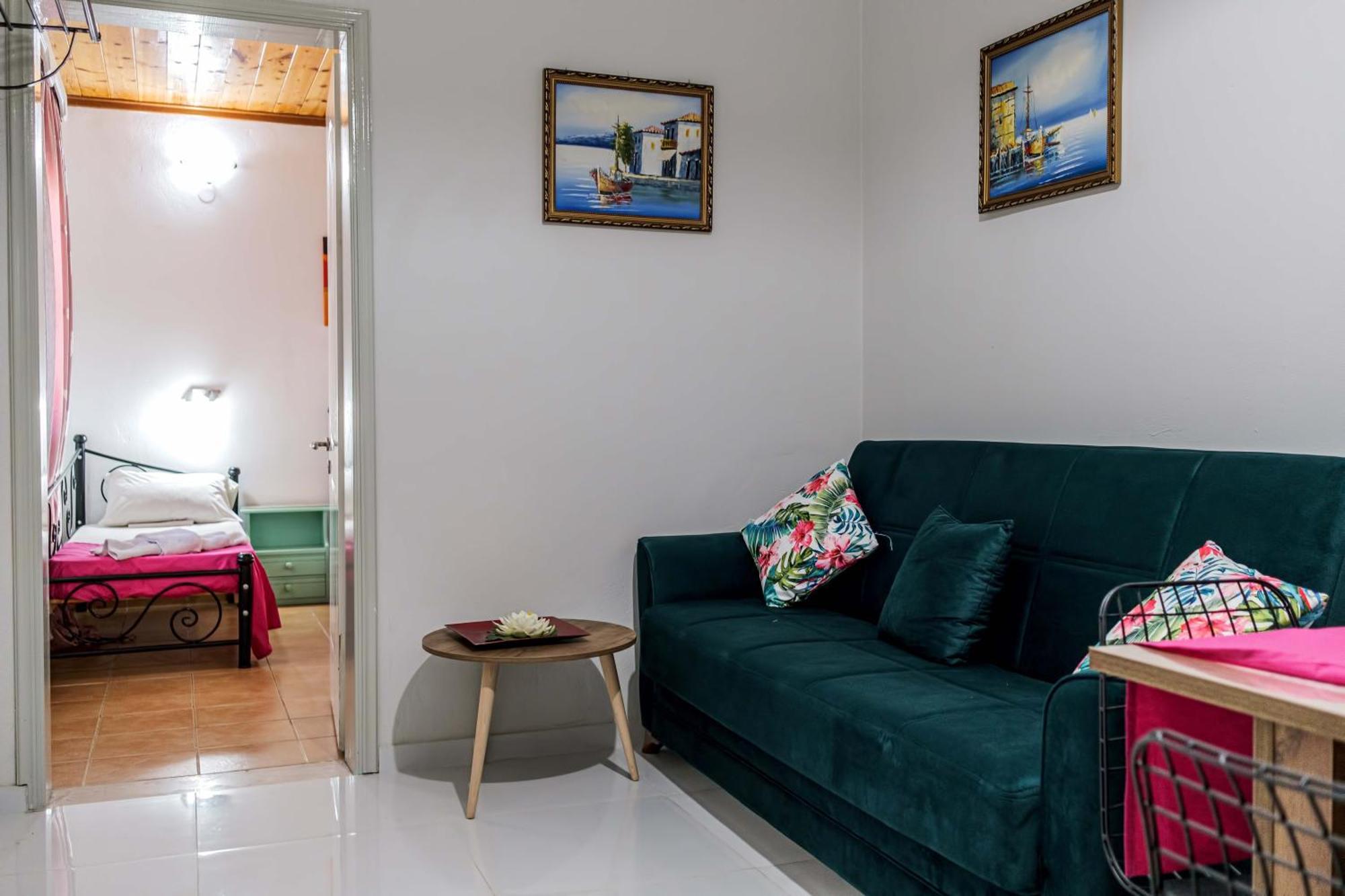 Villa Eleni Holidays Resort With Swimming Pool, Sidárion Exteriör bild