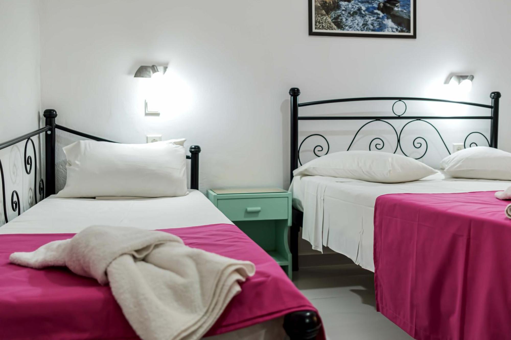 Villa Eleni Holidays Resort With Swimming Pool, Sidárion Exteriör bild